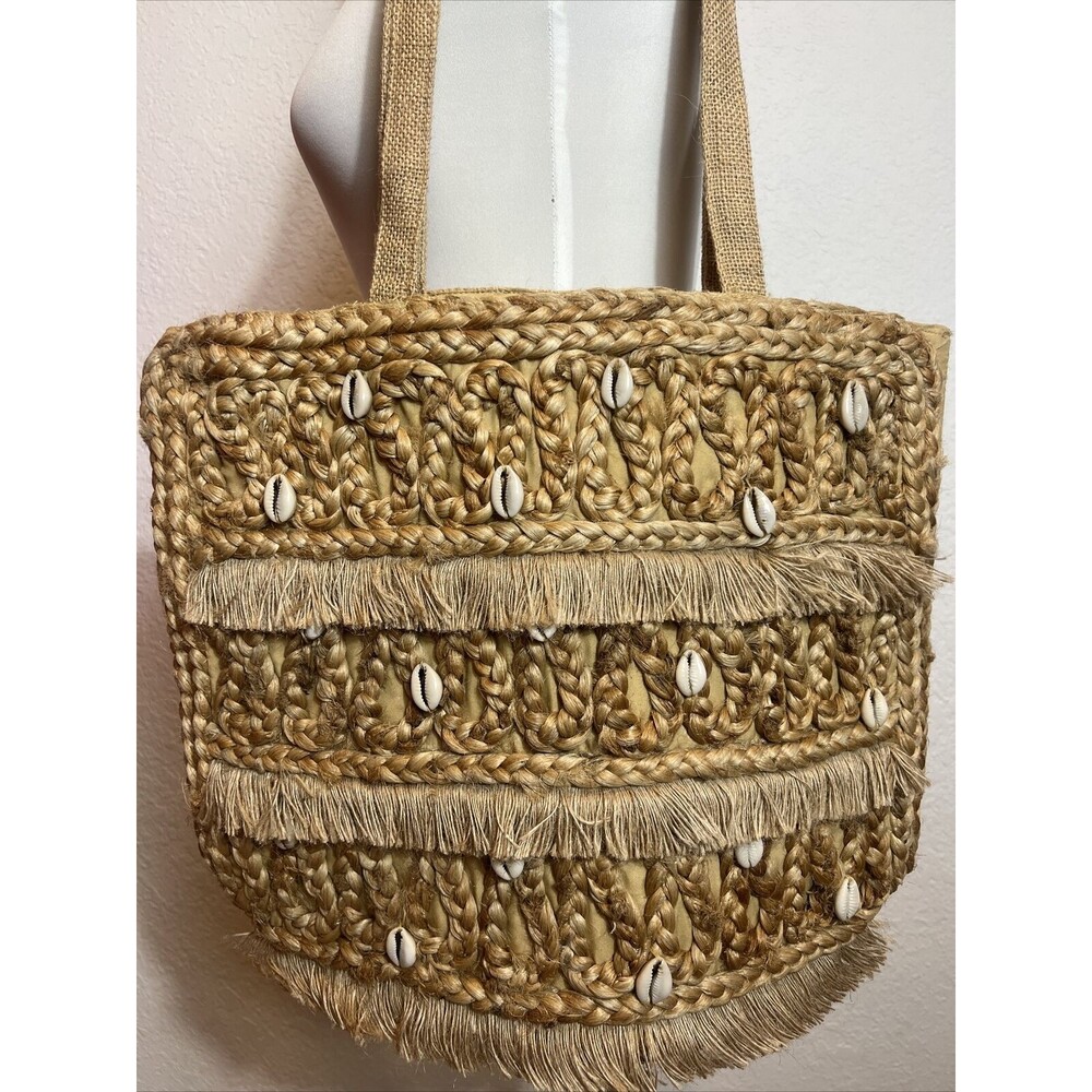 $149 Retail Salt + Umber ISLA Jute & Cowrie Shell Seashell Fringe Tote Bag - Picture 3 of 8